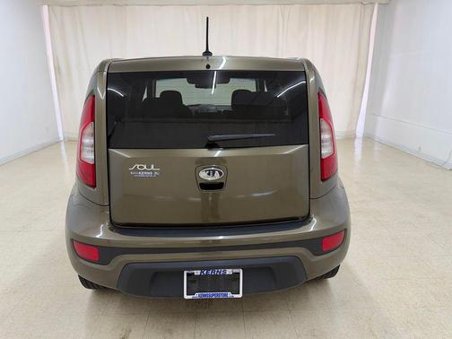 Moss 2012 Kia Soul +