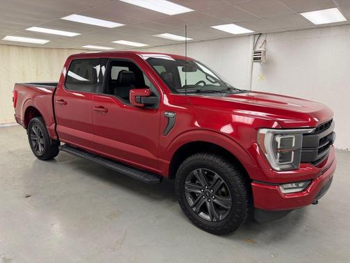 Rapid Red Metallic Tinted Clearcoat 2023 Ford F-150 Lariat