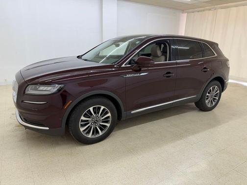 Burgundy Velvet Metallic Tinted Clearcoat 2022 Lincoln Nautilus Reserve