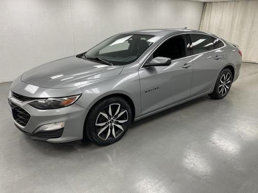 2023 Chevrolet Malibu FWD RS