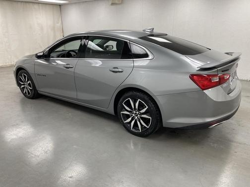 2023 Chevrolet Malibu FWD RS