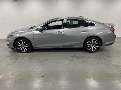 2023 Chevrolet Malibu FWD RS