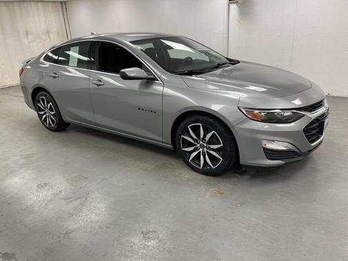 2023 Chevrolet Malibu FWD RS