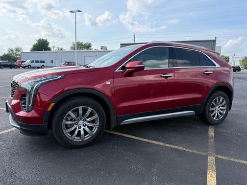 Infrared Tintcoat 2021 Cadillac XT4 Premium Luxury