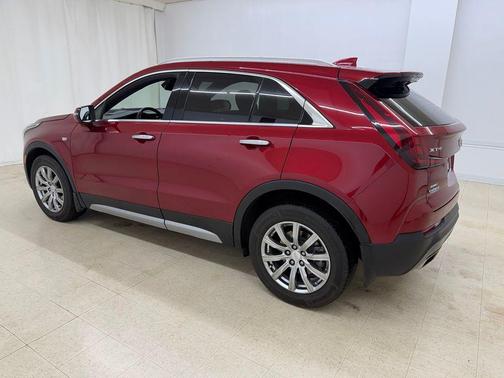 Infrared Tintcoat 2021 Cadillac XT4 Premium Luxury