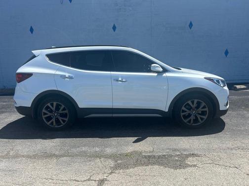 Pearl White 2018 Hyundai Santa Fe Sport 2.0L Turbo Ultimate