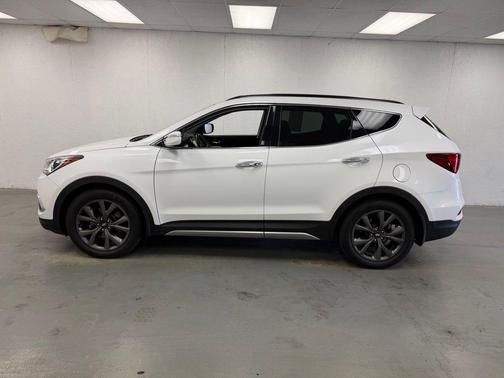 Pearl White 2018 Hyundai Santa Fe Sport 2.0L Turbo Ultimate