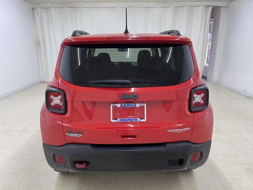 2022 Jeep Renegade Trailhawk
