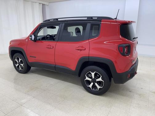 2022 Jeep Renegade Trailhawk