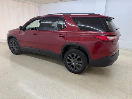 Cajun Red Tintcoat 2020 Chevrolet Traverse RS