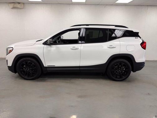 Summit White 2020 GMC Terrain SLT