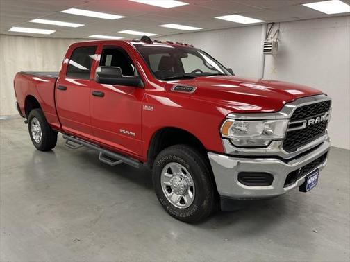 2021 RAM 2500 Tradesman Crew Cab 4x4 6'4' Box