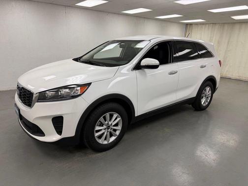 Snow White Pearl 2020 Kia Sorento L