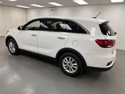 Snow White Pearl 2020 Kia Sorento L