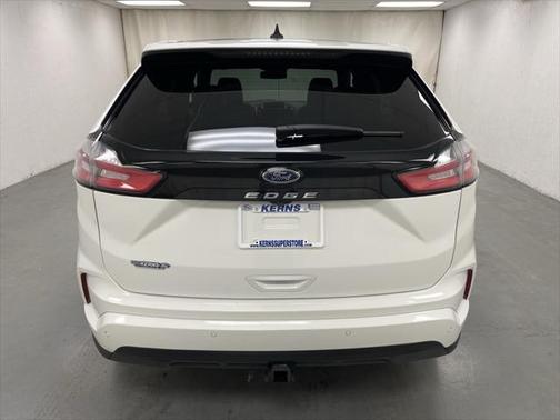 2022 Ford Edge ST Line
