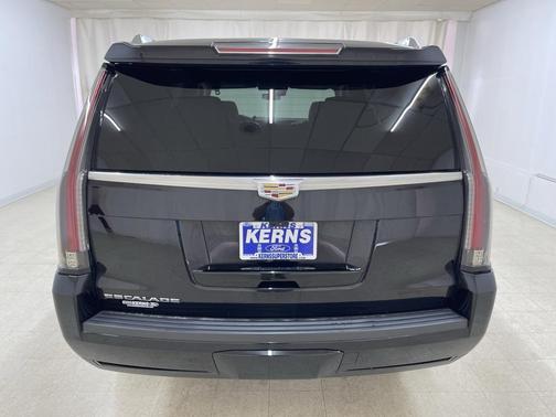 2020 Cadillac Escalade Luxury