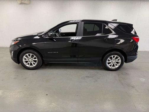 Mosaic Black Metallic 2021 Chevrolet Equinox 1LT