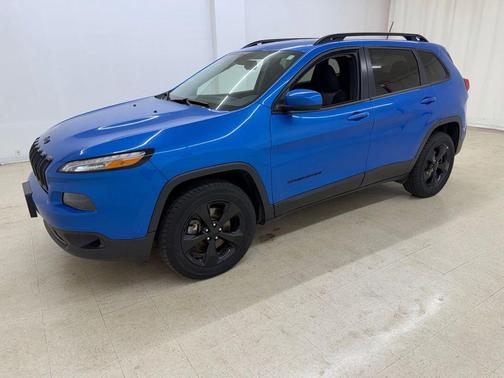 Hydro Blue Pearlcoat 2018 Jeep Cherokee Latitude