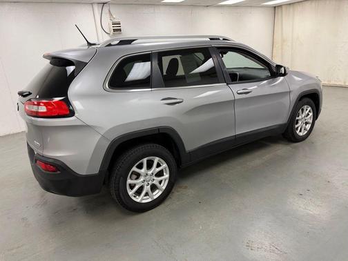 Billet Silver Metallic Clearcoat 2014 Jeep Cherokee Latitude