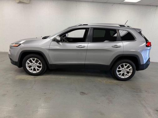 Billet Silver Metallic Clearcoat 2014 Jeep Cherokee Latitude
