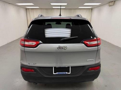 Billet Silver Metallic Clearcoat 2014 Jeep Cherokee Latitude