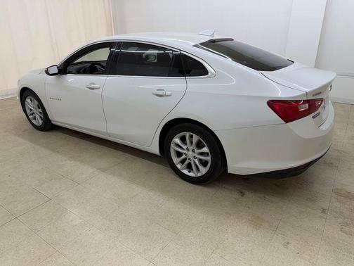 2017 Chevrolet Malibu 1LT