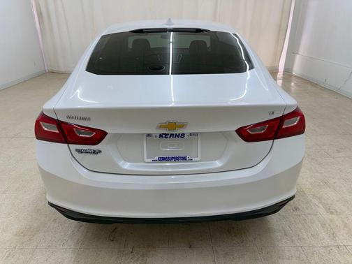 2017 Chevrolet Malibu 1LT