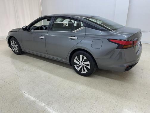 2023 Nissan Altima S FWD