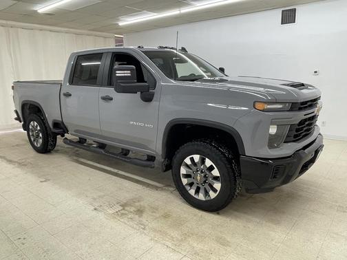2025 Chevrolet Silverado 2500 Custom