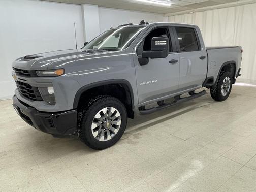 2025 Chevrolet Silverado 2500 Custom