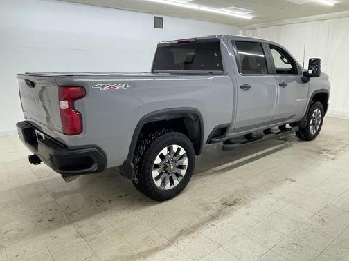 2025 Chevrolet Silverado 2500 Custom