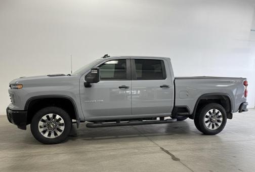 2025 Chevrolet Silverado 2500 Custom