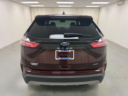 Burgundy Velvet Metallic Tinted Clearcoat 2024 Ford Edge SEL