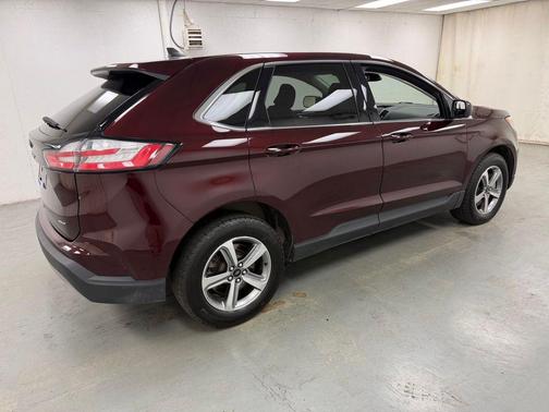 Burgundy Velvet Metallic Tinted Clearcoat 2024 Ford Edge SEL