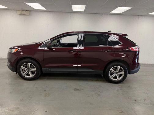 Burgundy Velvet Metallic Tinted Clearcoat 2024 Ford Edge SEL