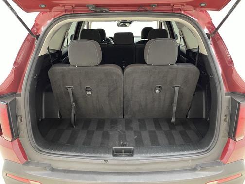 2022 Kia Sorento LX