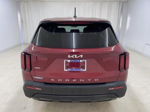 2022 Kia Sorento LX