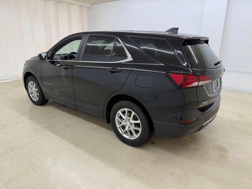 Mosaic Black Metallic 2022 Chevrolet Equinox 1LT