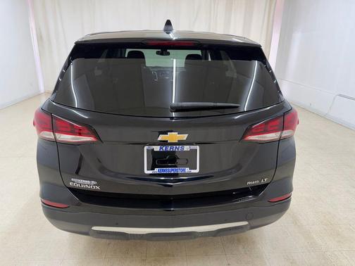 Mosaic Black Metallic 2022 Chevrolet Equinox 1LT