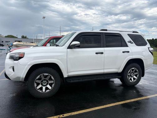 Super White 2017 Toyota 4Runner TRD Off Road Premium