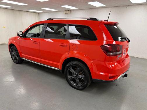 Blood Orange Clearcoat 2018 Dodge Journey Crossroad
