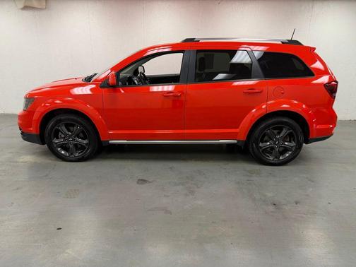 Blood Orange Clearcoat 2018 Dodge Journey Crossroad