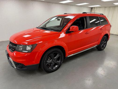 Blood Orange Clearcoat 2018 Dodge Journey Crossroad