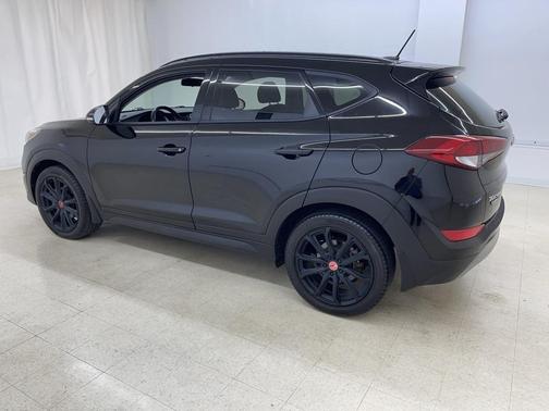 2017 Hyundai TUCSON Night