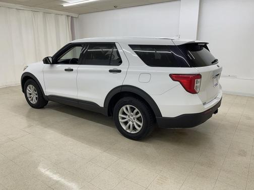 2020 Ford Explorer Base