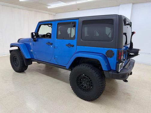 Hydro Blue Pearl Coat 2014 Jeep Wrangler Unlimited Freedom Edition