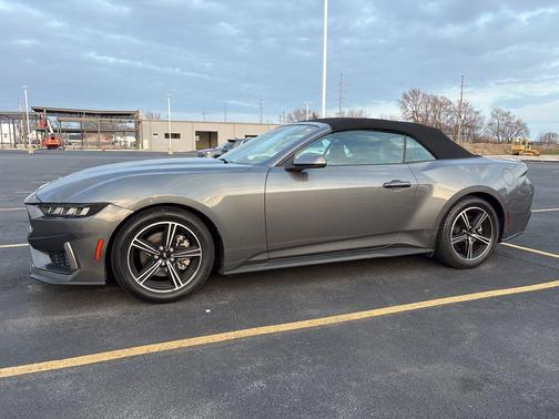 2025 Ford Mustang EcoBoost Premium