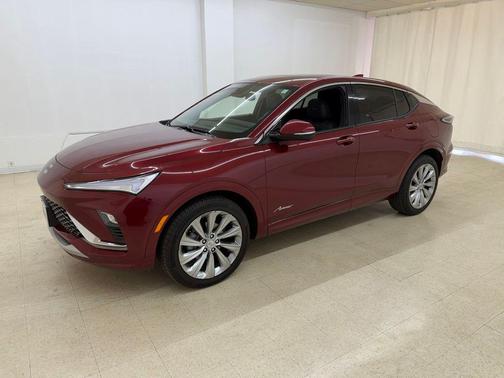 Cinnabar Metallic 2024 Buick Envista Avenir FWD