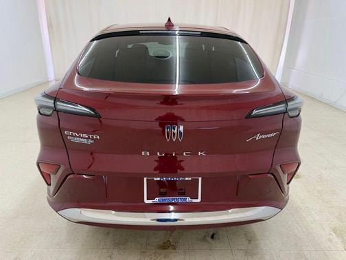 Cinnabar Metallic 2024 Buick Envista Avenir FWD