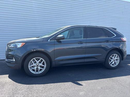 Blue Metallic 2024 Ford Edge SEL